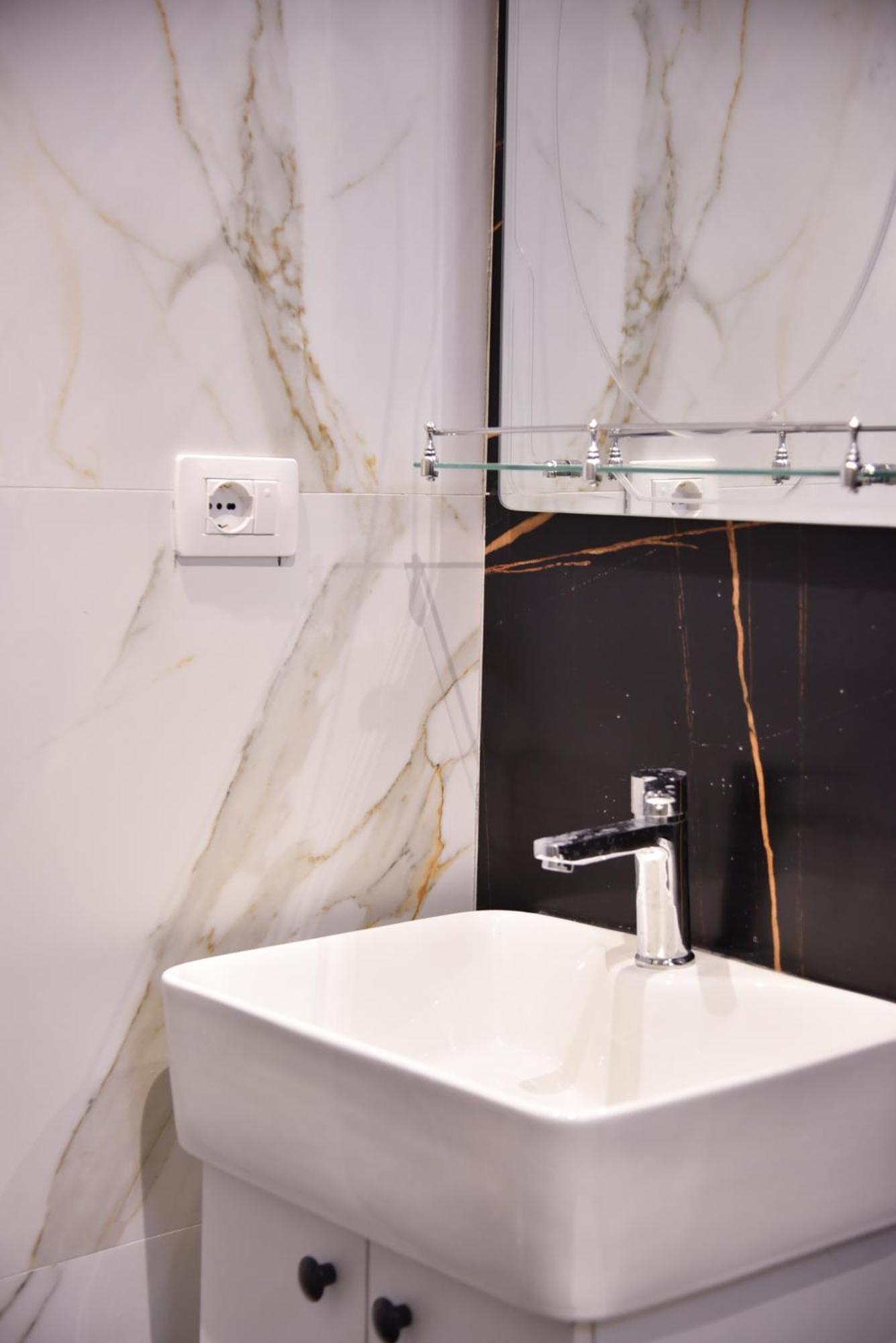 City Center Inn Shkodër Dış mekan fotoğraf